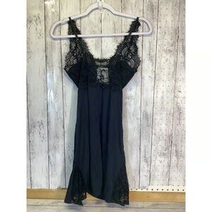 Art Renda Black Lace Trim Slip Dress - V-Neck Nightgown - Size L